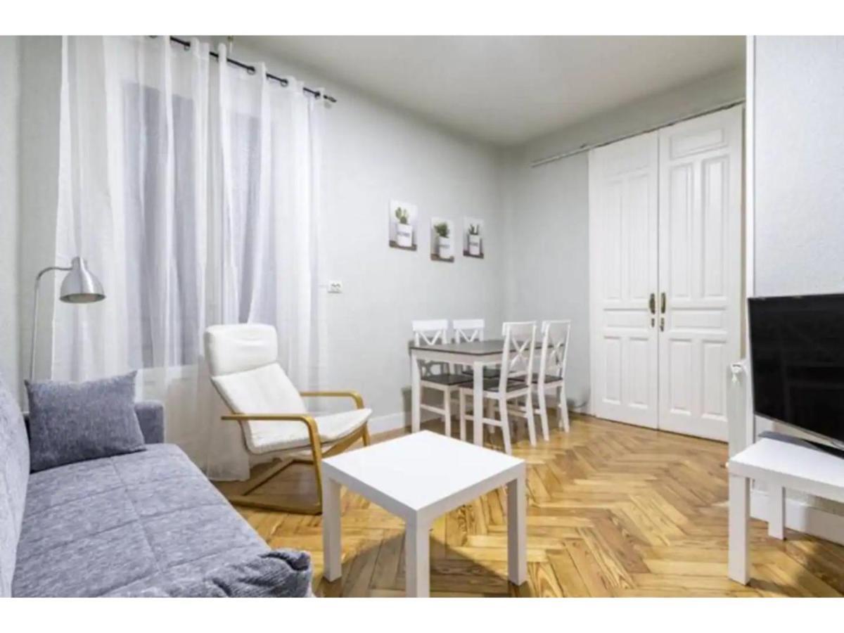 Silencioso Apartamento En Bailen-La Latina Lägenhet Madrid Exteriör bild
